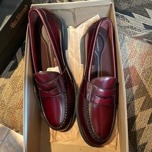 Mens Rockport loafers never worn 13 N cordovan style name Cleveland